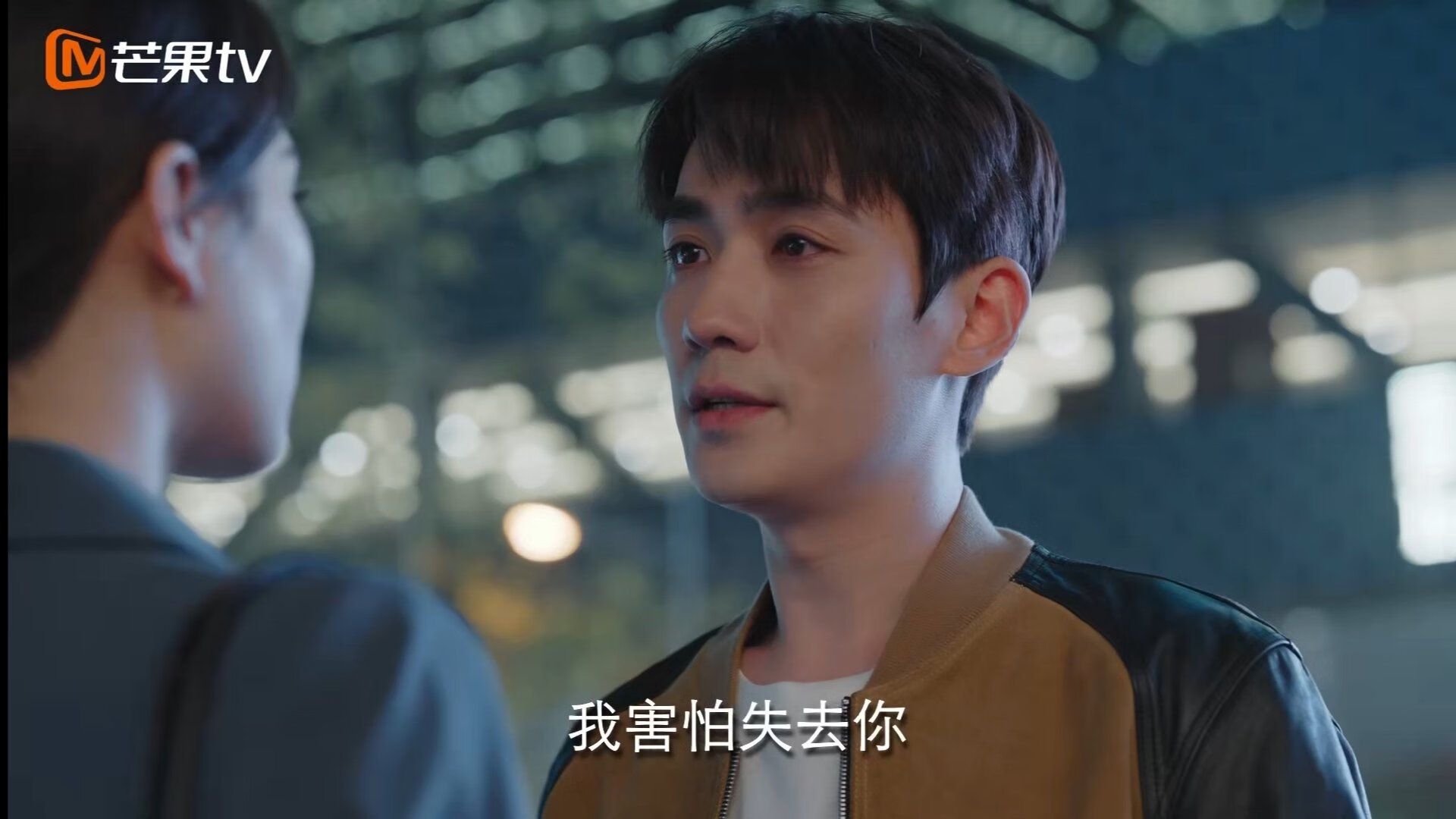 乒乓球赛事：全球顶级选手齐聚一堂，战况激烈，世界乒乓球大师赛